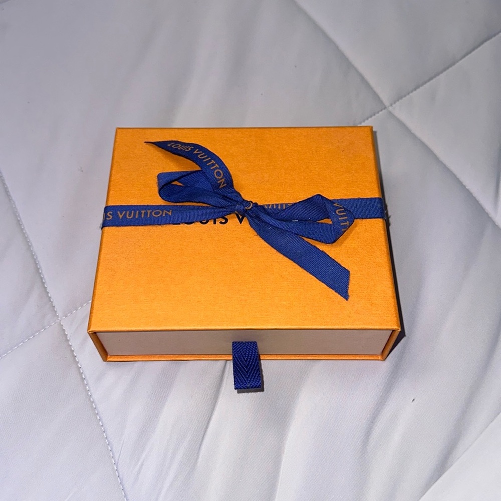 Authentic Louis Vuitton Wallet Gift Box